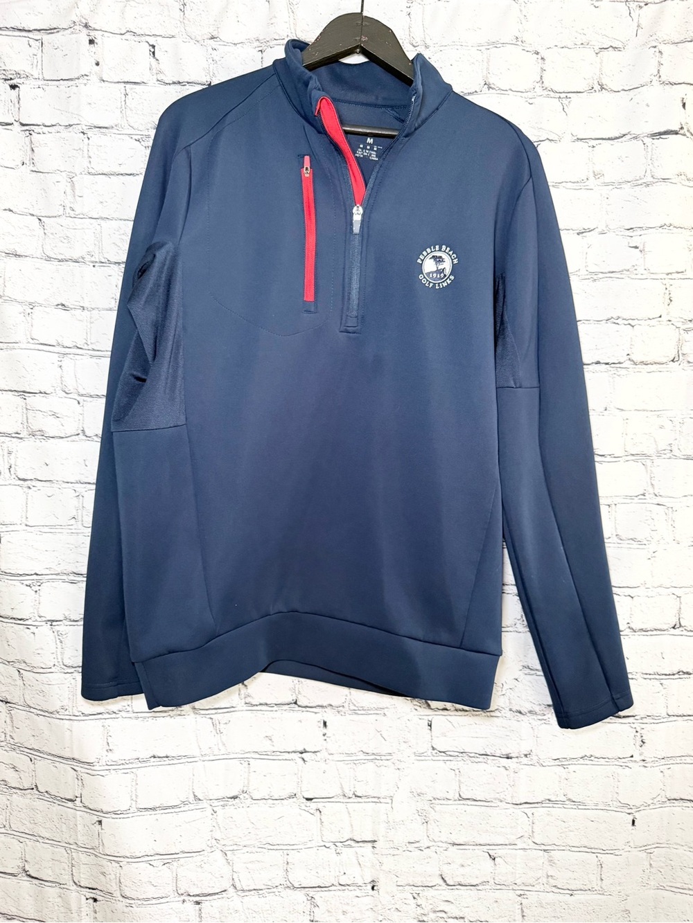 Antigua. Pebble Beach 3/4 zip up. Size M